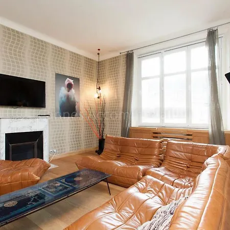 Buttura 3 * Cannes